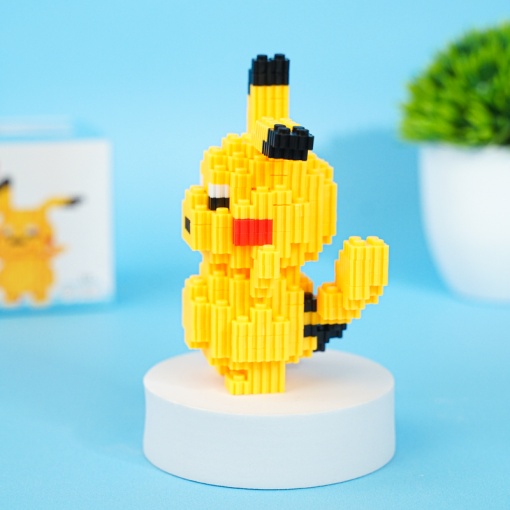Конструктор "Mini Blocks Pika-Pika" 6016 (610 деталей)