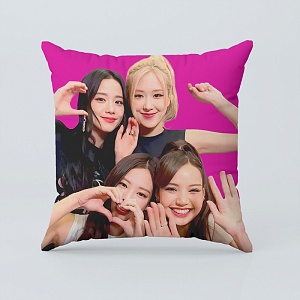 Наволочка декоративная "K-POP" Blackpink, 40x40см