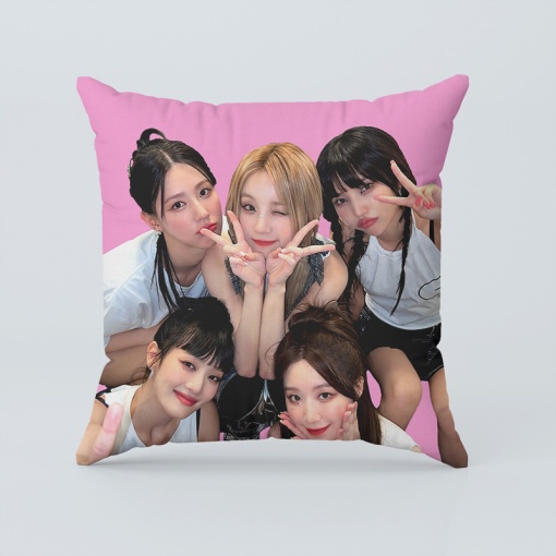 Наволочка декоративная "K-POP" (G)I-dle №2, 40x40см