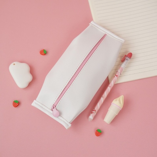 Пенал "Strawberry Milk" A