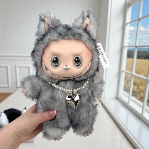 Мягкая игрушка "Labubu Zimomo" ожерелье, серый, 24см
