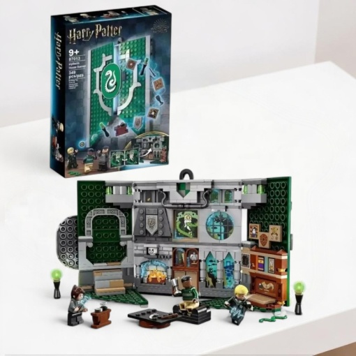 Конструктор "Harry Potter" Гостиная Слизерин, №0111 (349 деталей) [М_09]