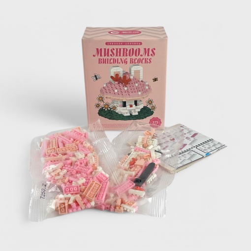 Конструктор "Mushrooms" Гриб-Зайчик №7250 (375 деталей)