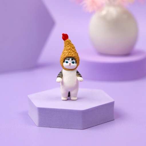 Фигурка "Shrimp cat" 5-6 см, в ассортименте 1шт оптом