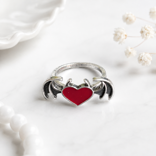 Кольцо "Winged Heart" красный, 1шт