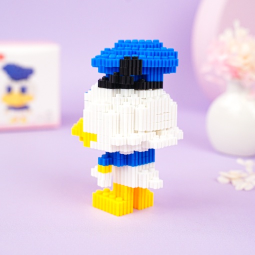 Конструктор "Mini Blocks Donald" 6026 (690 деталей)