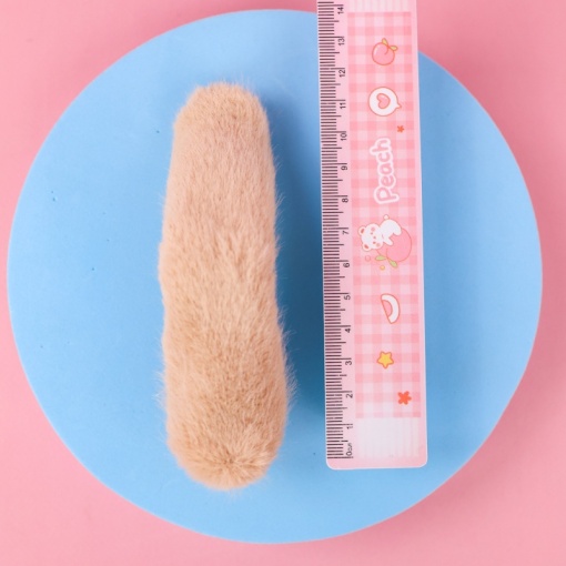 Заколка для волос плюшевая "Fluffy fur", бежевый