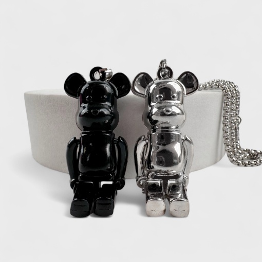 Кулон на цепочке "Bearbrick" серебристый 